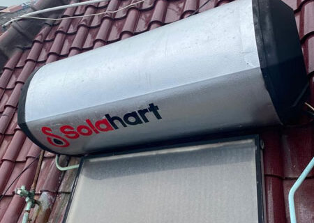 Service Solahart Jakarta Barat Profesional agar Air Panas Kembali Stabil